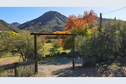 92425 E Aravaipa Road, Winkelman, AZ 85192 - Photo 5