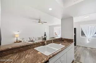6617 East Calle Alegria, Tucson, AZ 85715 - Photo 9