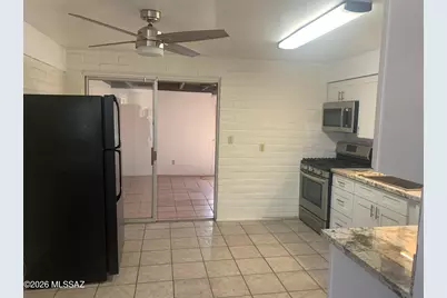 3241 E Monte Vista Drive, Tucson, AZ 85716 - Photo 3
