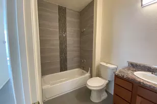 1262 E Weimer Cir, Tucson, AZ 85719 - Photo 13