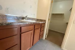 1262 E Weimer Cir, Tucson, AZ 85719 - Photo 17