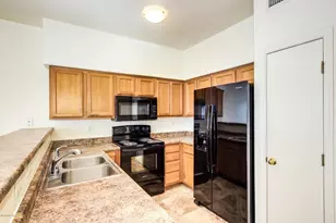 1251 E Weimer Cir, Tucson, AZ 85719 - Photo 13