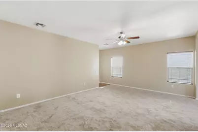954 W Calle Valenciana, Sahuarita, AZ 85629 - Photo 5
