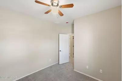 954 W Calle Valenciana, Sahuarita, AZ 85629 - Photo 17