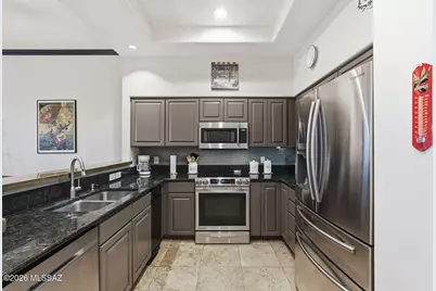 446 N Campbell Avenue #1301, Tucson, AZ 85719 - Photo 3
