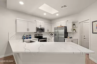 13401 N Rancho Vistoso Boulevard #122, Oro Valley, AZ 85755 - Photo 5