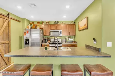 6475 S Ambarella Drive, Tucson, AZ 85756 - Photo 9