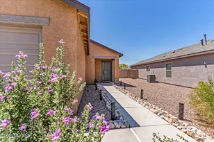 6475 S Ambarella Dr, Tucson, AZ 85756 - Photo 11
