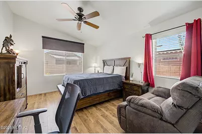 12717 N Fallen Fence Lane, Marana, AZ 85653 - Photo 9