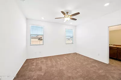 6330 S Crescent Peak Drive, Tucson, AZ 85706 - Photo 17