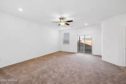 6330 S Crescent Peak Drive, Tucson, AZ 85706 - Photo 7