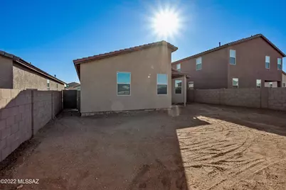 6330 S Crescent Peak Drive, Tucson, AZ 85706 - Photo 5