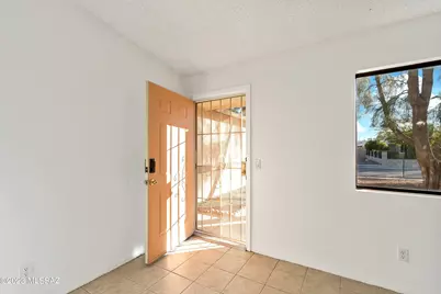 6082 S Birchwood Drive, Tucson, AZ 85746 - Photo 5