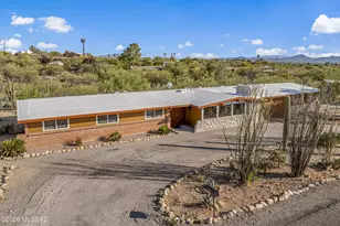 800 E Camino de Fray Marcos, Tucson, AZ 85718 - Photo 1