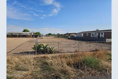 3325 W Solano Drive #36, Eloy, AZ 85131 - Photo 1