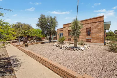 602 N Camino Seco, Tucson, AZ 85710 - Photo 5