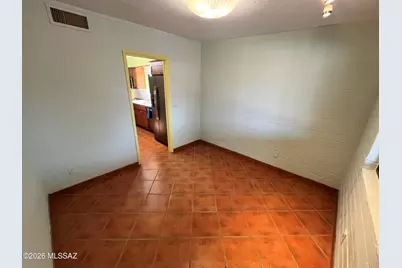 7641 E Palma Street, Tucson, AZ 85710 - Photo 11
