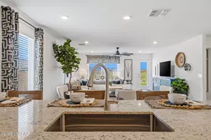 8183 S Charles Young Wy, Tucson, AZ 85747 - Photo 7