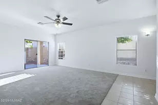 5564 W Painted Cliff Dr, Marana, AZ 85658 - Photo 15