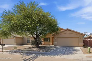 4101 E Stony Meadow Dr, Tucson, AZ 85756 - Photo 1