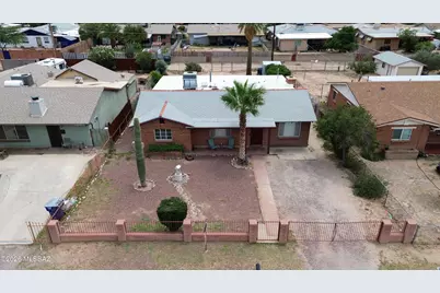 2358 E 18th Street, Tucson, AZ 85719 - Photo 3