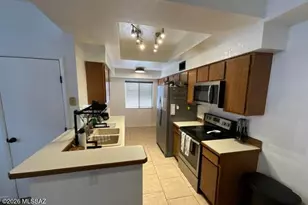 7924 E Colette Cir, Tucson, AZ 85710 - Photo 5