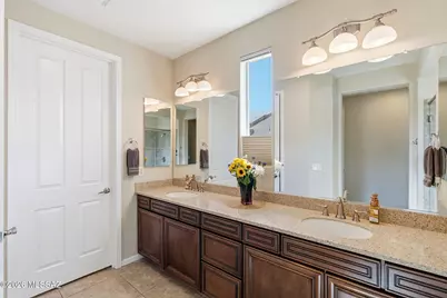 2101 E Madera Plateau Drive, Green Valley, AZ 85614 - Photo 27