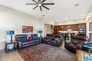 2101 E Madera Plateau Dr, Green Valley, AZ 85614 - Photo 9