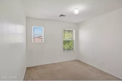 7037 S Harrier Loop, Tucson, AZ 85756 - Photo 7
