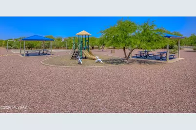 7037 S Harrier Loop, Tucson, AZ 85756 - Photo 15