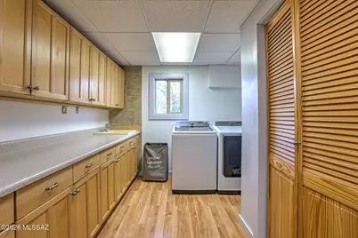 7701 N Camino De Maximillian, Tucson, AZ 85704 - Photo 27