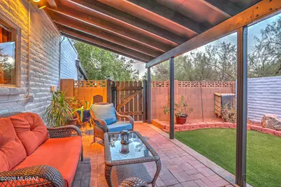 7701 N Camino De Maximillian, Tucson, AZ 85704 - Photo 23