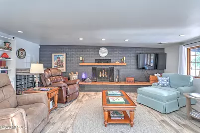 7701 N Camino De Maximillian, Tucson, AZ 85704 - Photo 3