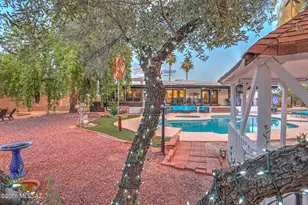 7701 N Camino De Maximillian, Tucson, AZ 85704 - Photo 37