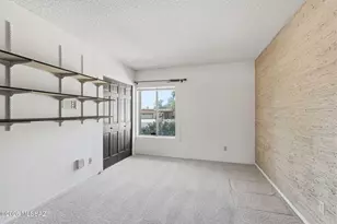 7725 E Manor Pl, Tucson, AZ 85750 - Photo 37
