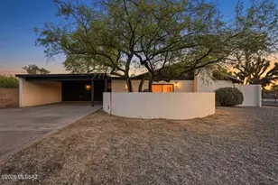 7725 E Manor Pl, Tucson, AZ 85750 - Photo 3