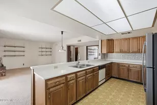 7725 E Manor Pl, Tucson, AZ 85750 - Photo 23
