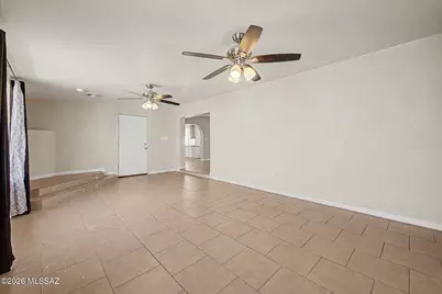 2126 E Hidalgo Vista, Tucson, AZ 85713 - Photo 9