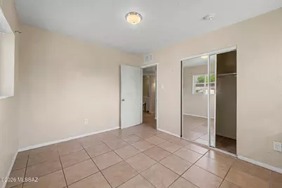 2126 E Hidalgo Vista, Tucson, AZ 85713 - Photo 19