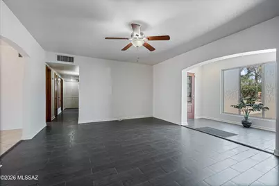 6341 E Scarlett Street, Tucson, AZ 85710 - Photo 7