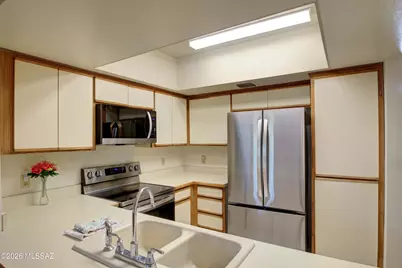 947 N Camino Seco, Tucson, AZ 85710 - Photo 21