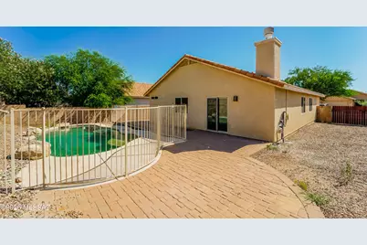 9403 E Marquis Diamond Lane, Tucson, AZ 85747 - Photo 7