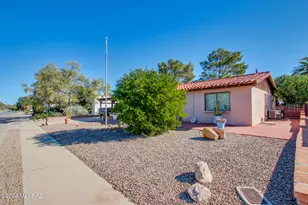 321 S Abrego Dr, Green Valley, AZ 85614 - Photo 41