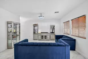 8367 W Kittiwake Ln, Tucson, AZ 85757 - Photo 9