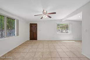 1226 W El Caminito Pl, Tucson, AZ 85705 - Photo 7