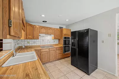 1226 W El Caminito Place, Tucson, AZ 85705 - Photo 13