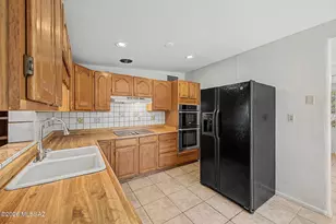1226 W El Caminito Pl, Tucson, AZ 85705 - Photo 13