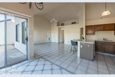 1324 N Honeyrose Avenue, Tucson, AZ 85745 - Photo 7