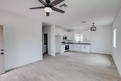 2330 W Diamond Street, Tucson, AZ 85705 - Photo 13