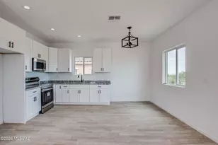 2340 W Diamond St, Tucson, AZ 85705 - Photo 3